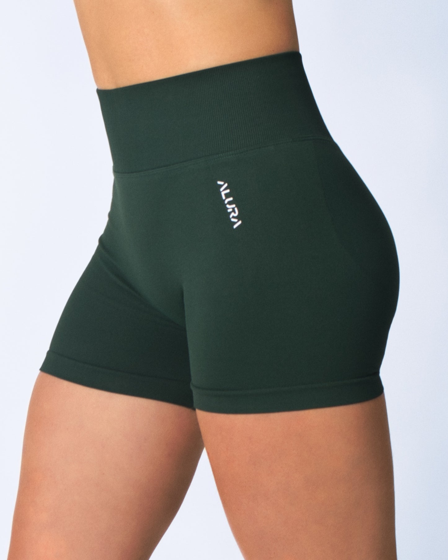 Captivate Shorts