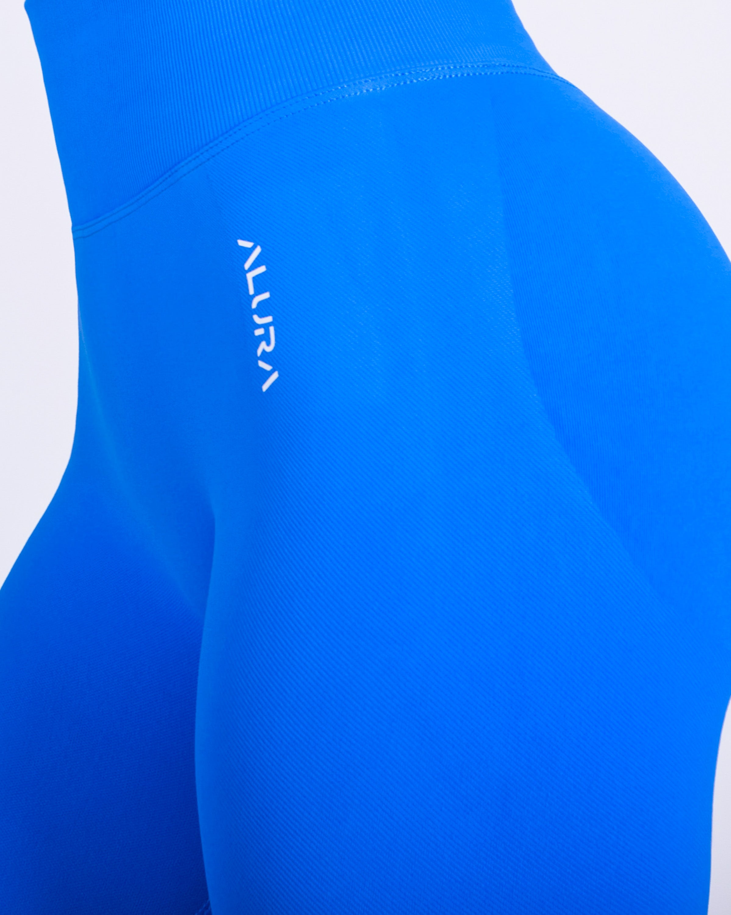 Captivate Leggings