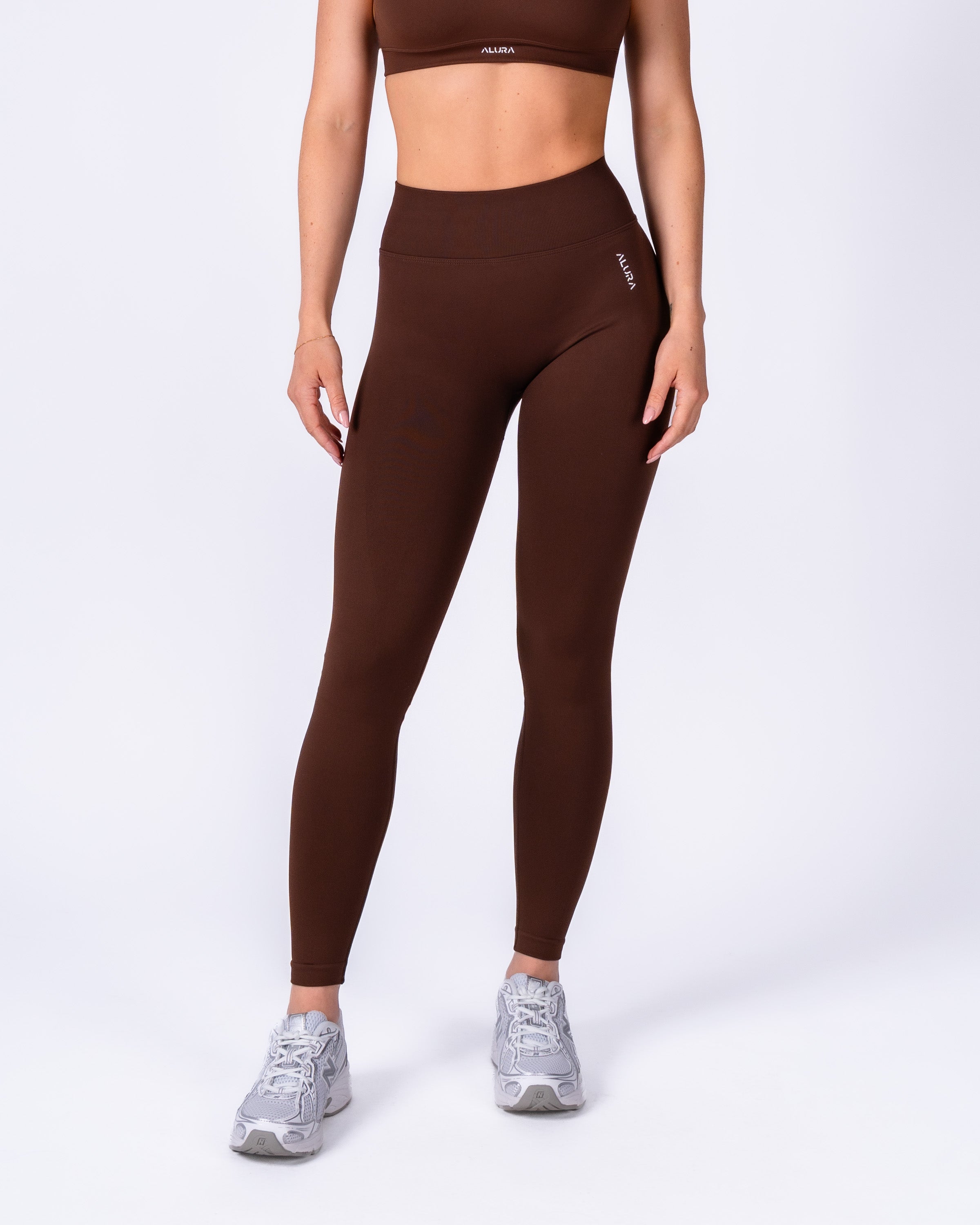 Captivate Leggings