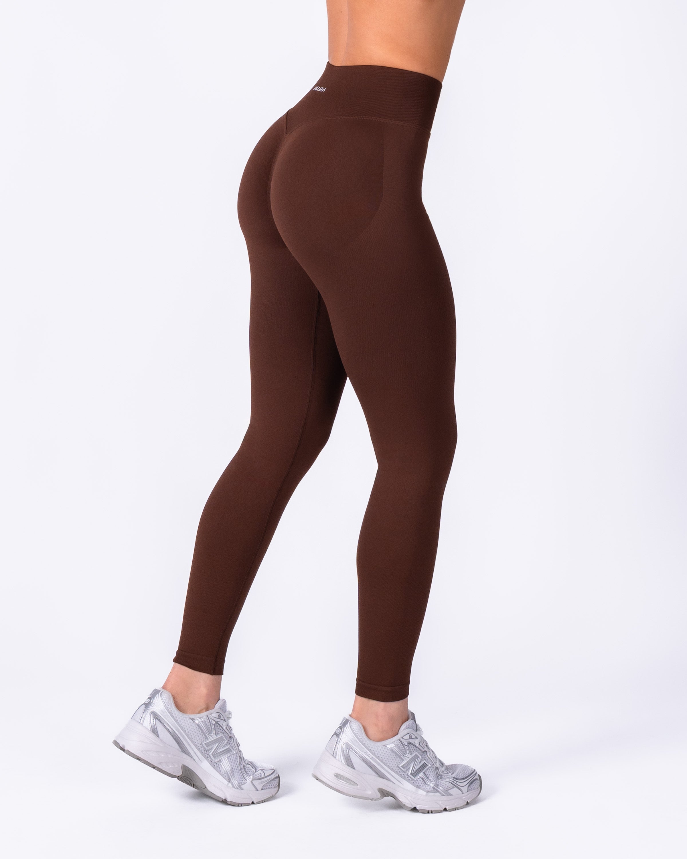 Captivate Leggings