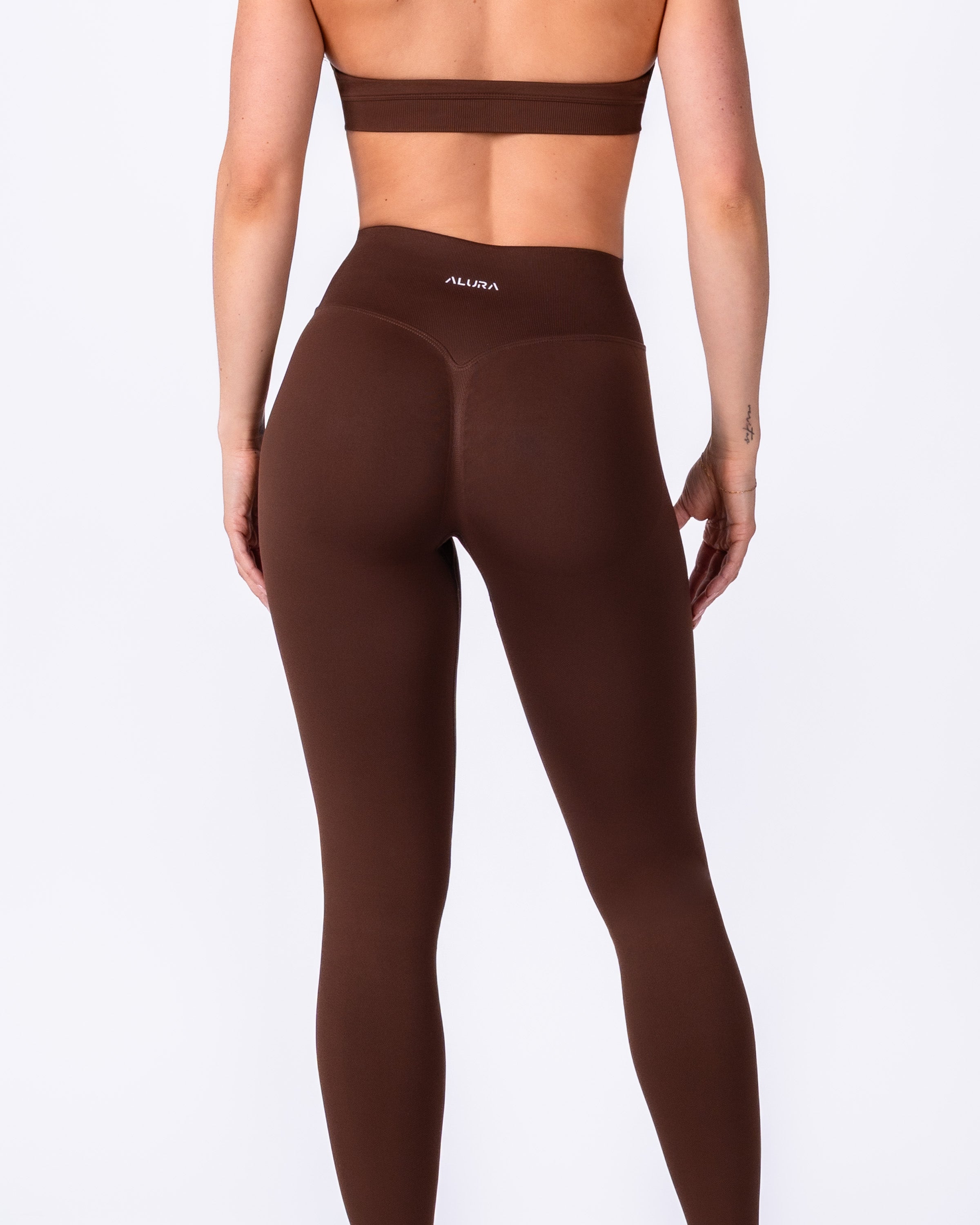 Captivate Leggings