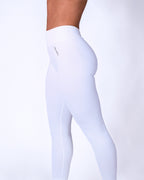 Captivate V Leggings
