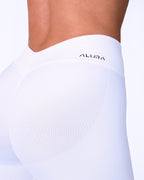 Captivate V Shorts