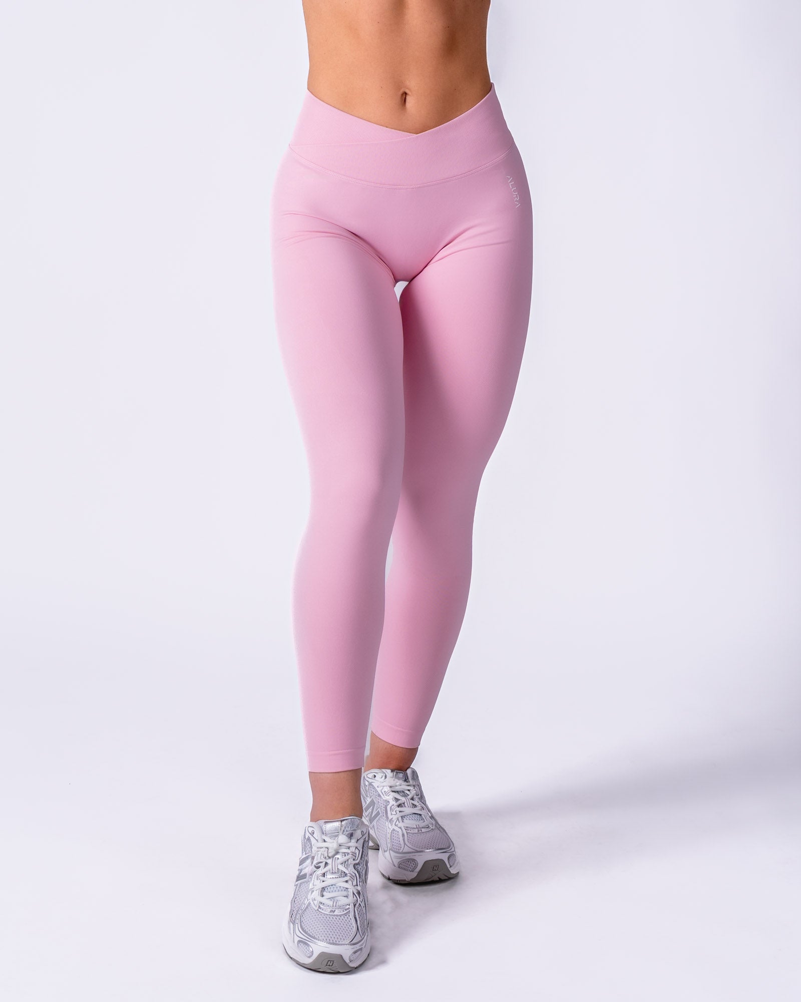 Captivate X Leggings