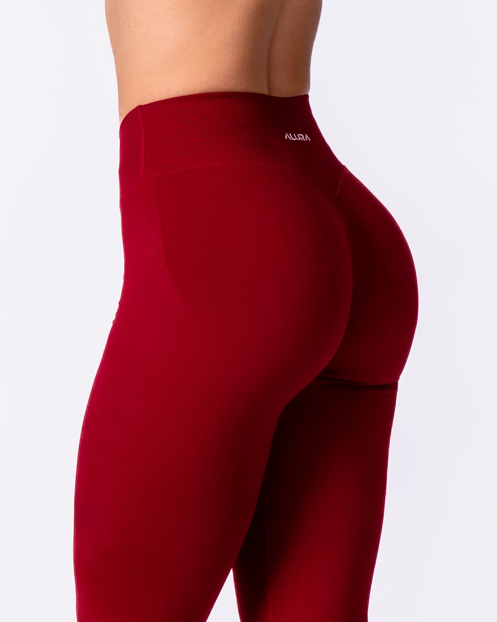 Captivate X Leggings