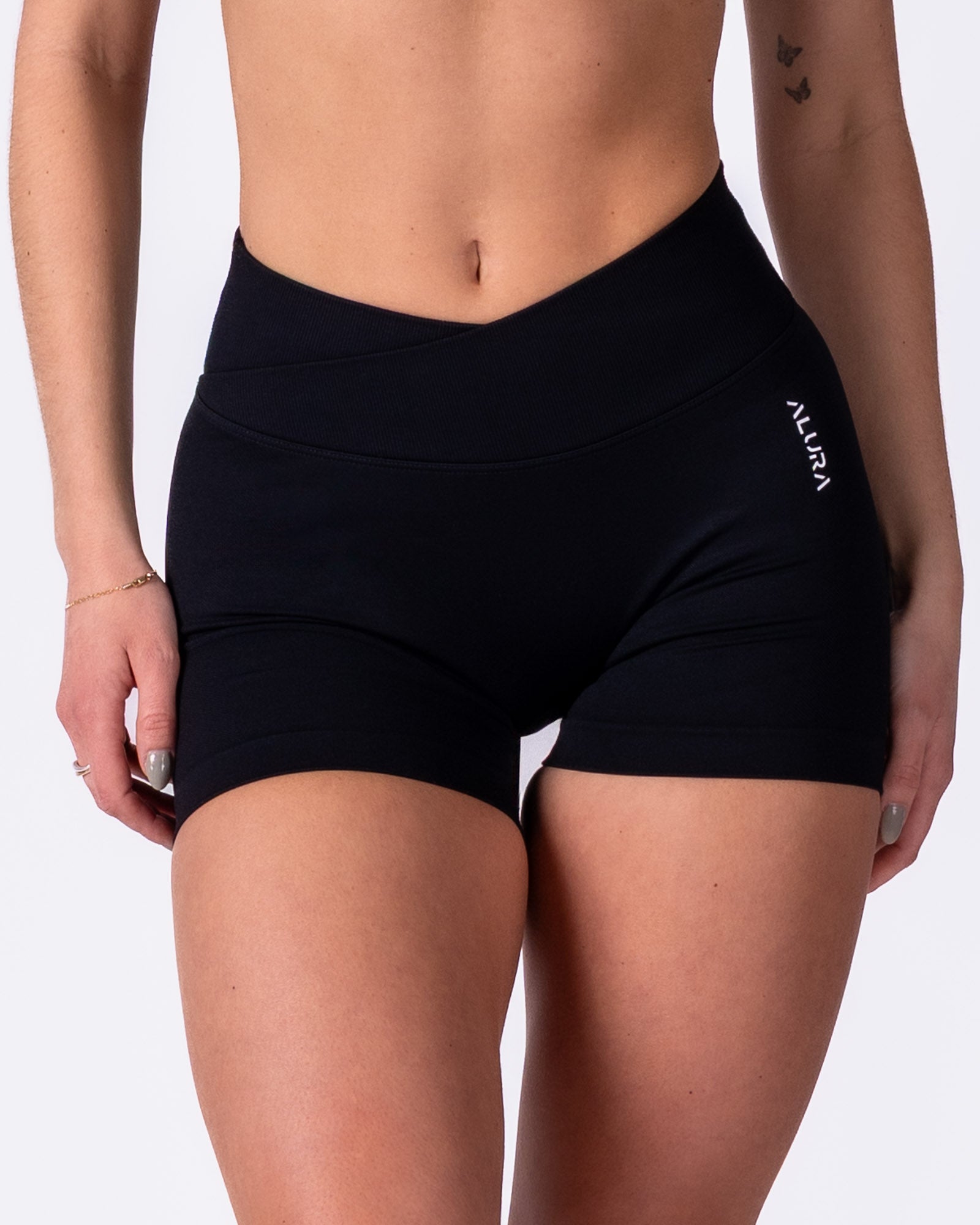 Captivate X Shorts