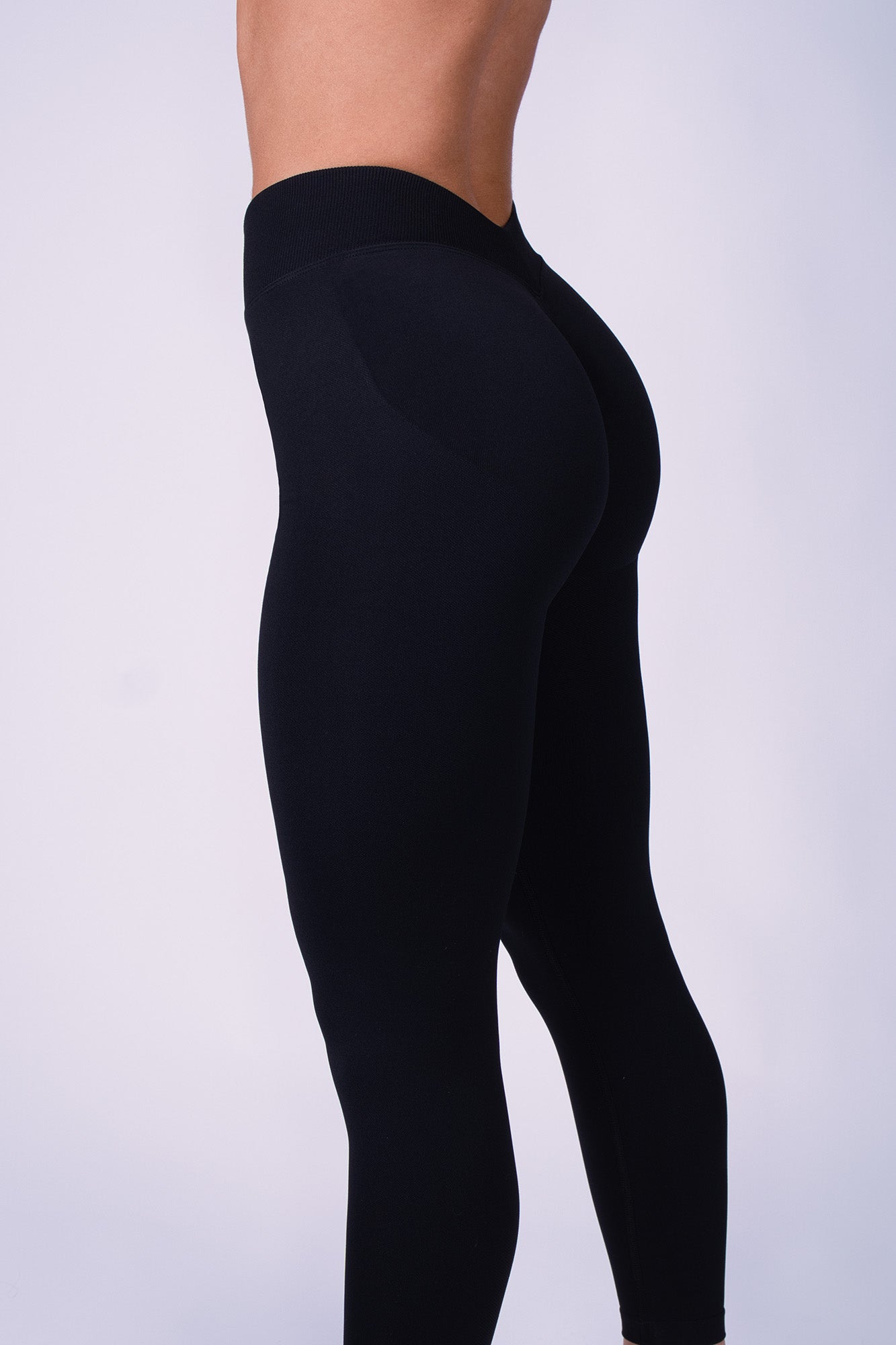 Captivate V Cut Leggings