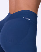 Captivate V Leggings